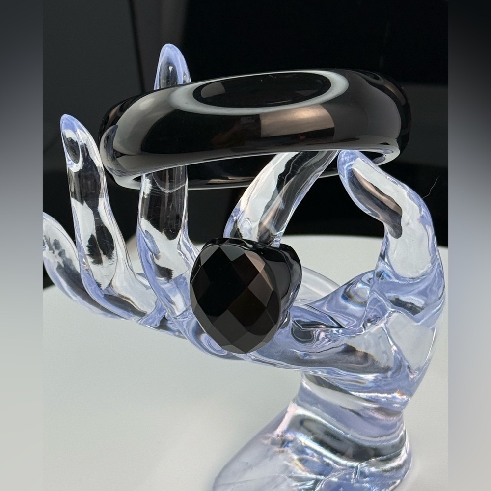 Onyx bangle and ring size 6